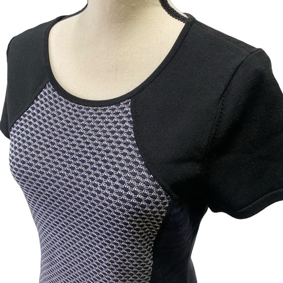 Ann Taylor Short Sleeve Midi Dress Sz Medium Bodycon Fitted Black / White / Navy - Picture 2 of 10